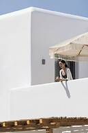 Solmar Suites