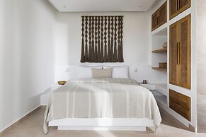 Solmar Suites