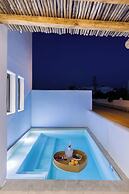Solmar Suites