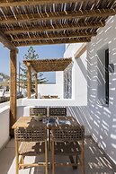 Solmar Suites
