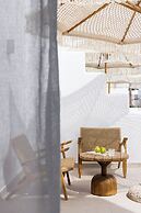Solmar Suites