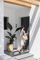 Solmar Suites