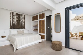 Solmar Suites