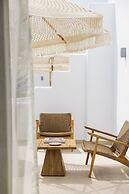 Solmar Suites