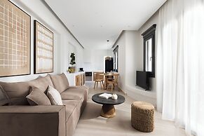 Solmar Suites