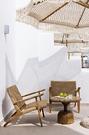 Solmar Suites