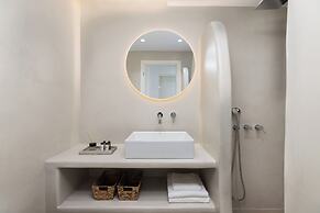 Solmar Suites