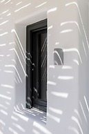 Solmar Suites