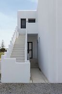 Solmar Suites