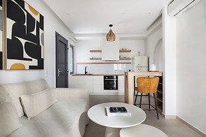 Solmar Suites