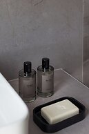 Solmar Suites