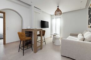 Solmar Suites