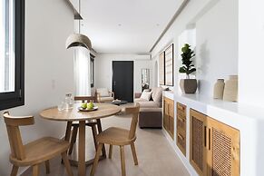 Solmar Suites