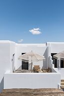 Solmar Suites