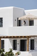 Solmar Suites