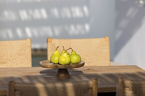 Solmar Suites