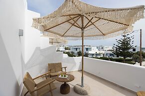 Solmar Suites