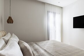 Solmar Suites