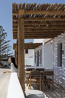 Solmar Suites