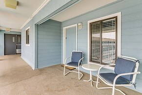 Beach + Pool Access: Hilton Head Resort Getaway!