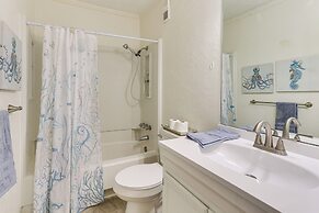Beach + Pool Access: Hilton Head Resort Getaway!