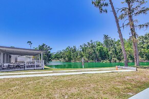 Swim, Fish & Play: Pet-friendly Gem in Fort Myers