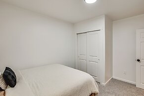 4 Mi to Several Museums: Quaint Tacoma Home