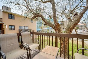 Walk to Casino: Condo w/ Balcony in Atlantic City!