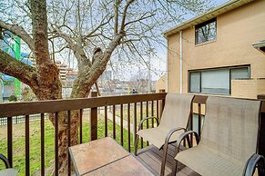 Walk to Casino: Condo w/ Balcony in Atlantic City!