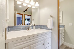 Private Patio & Workspace: Quiet Sonoma Condo!