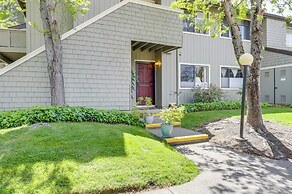 Private Patio & Workspace: Quiet Sonoma Condo!