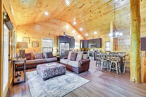 The Sporting Place: Hot Tub Haven in Smoky Mtns!