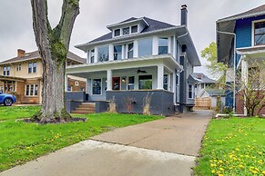 4 Mi to Downtown Toledo: Walkable Riverside Apt