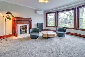 4 Mi to Downtown Toledo: Walkable Riverside Apt