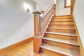 4 Mi to Downtown Toledo: Walkable Riverside Apt