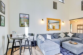 Hot Tub & Sharc Passes: Renovated Sunriver Retreat