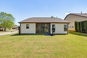 Stay at Jos Taylor Retreat: 9 Mi to Greenville!