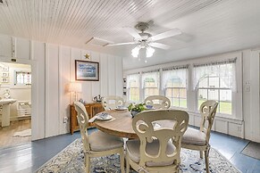 Galveston Bay Retreat: Historic La Porte Home!