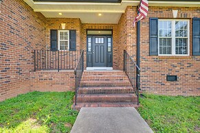 Boat, Fish & Hike: Home w/ Deck in Mooresville!