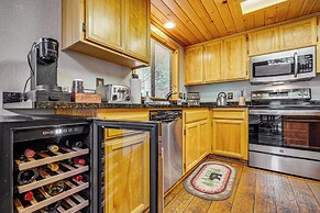 'blue Lake Mountain Retreat' Arnold Cabin w/ Deck!