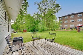 2 Mi to Downtown: Greensboro Home By Park!