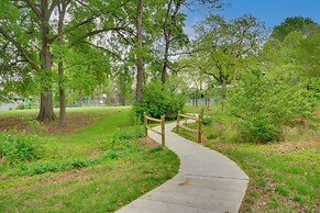 2 Mi to Downtown: Greensboro Home By Park!