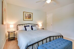 2 Mi to Downtown: Greensboro Home By Park!