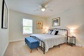 2 Mi to Downtown: Greensboro Home By Park!