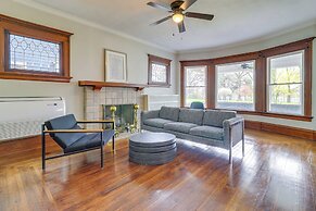 Walkable Apt: 4 Mi to Downtown Toledo!
