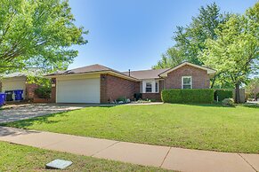 2 Mi to OU: Family-friendly Retreat w/ Patio!