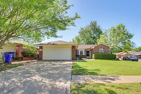 2 Mi to OU: Family-friendly Retreat w/ Patio!