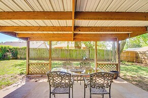 2 Mi to OU: Family-friendly Retreat w/ Patio!