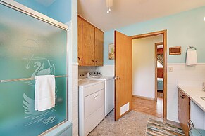 Mid-century 1950s Retreat w/ Rec Room in Monett!