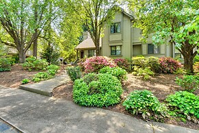 Boating, Pickleball & More: Condo Near Lake Keowee